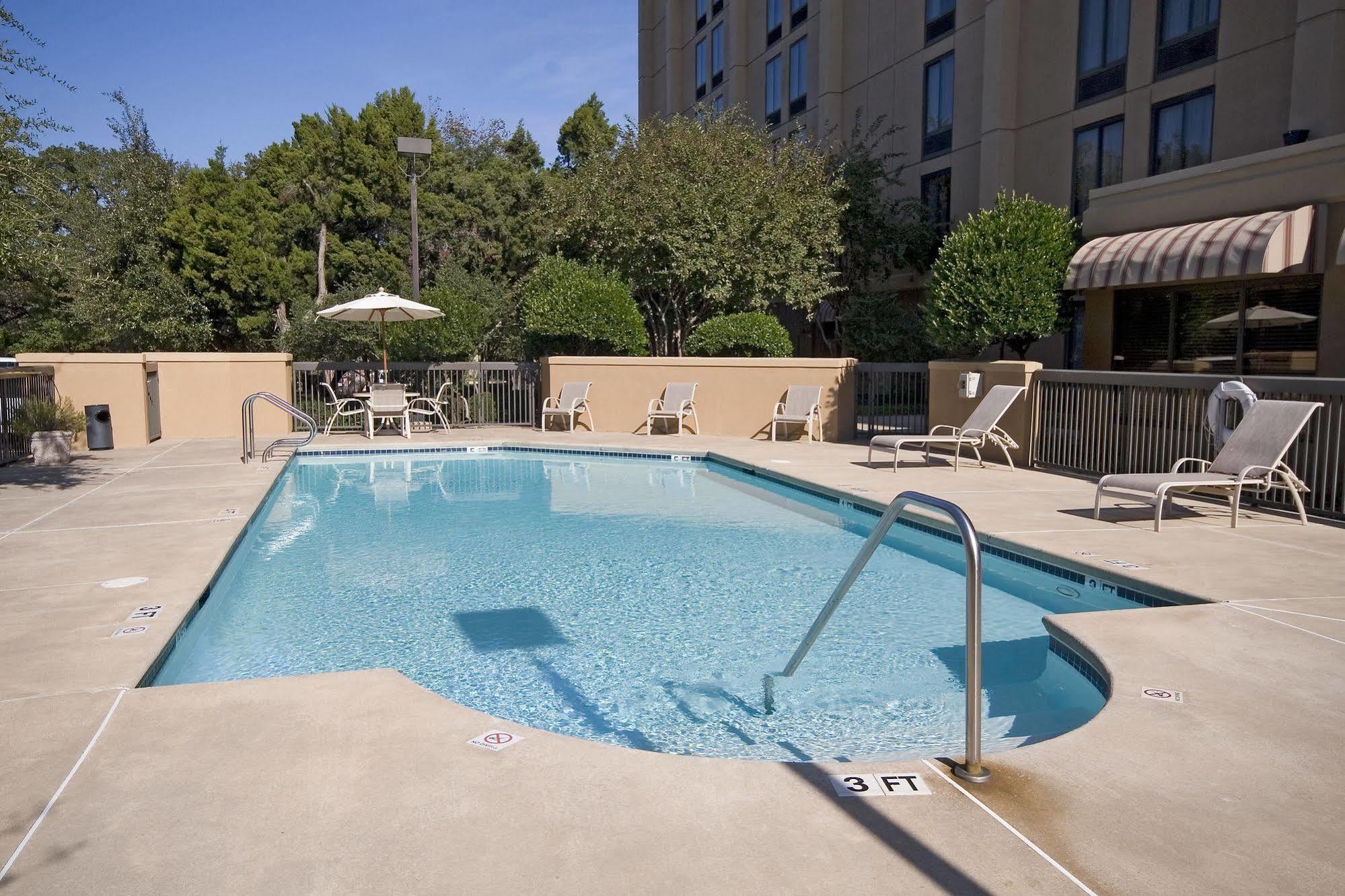 Hampton Inn Austin Nw Near The Domain Eksteriør bilde